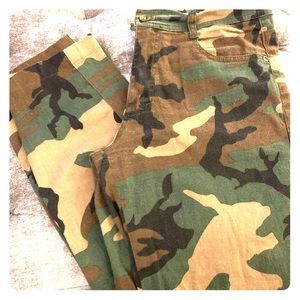 Skinny Camo Pants